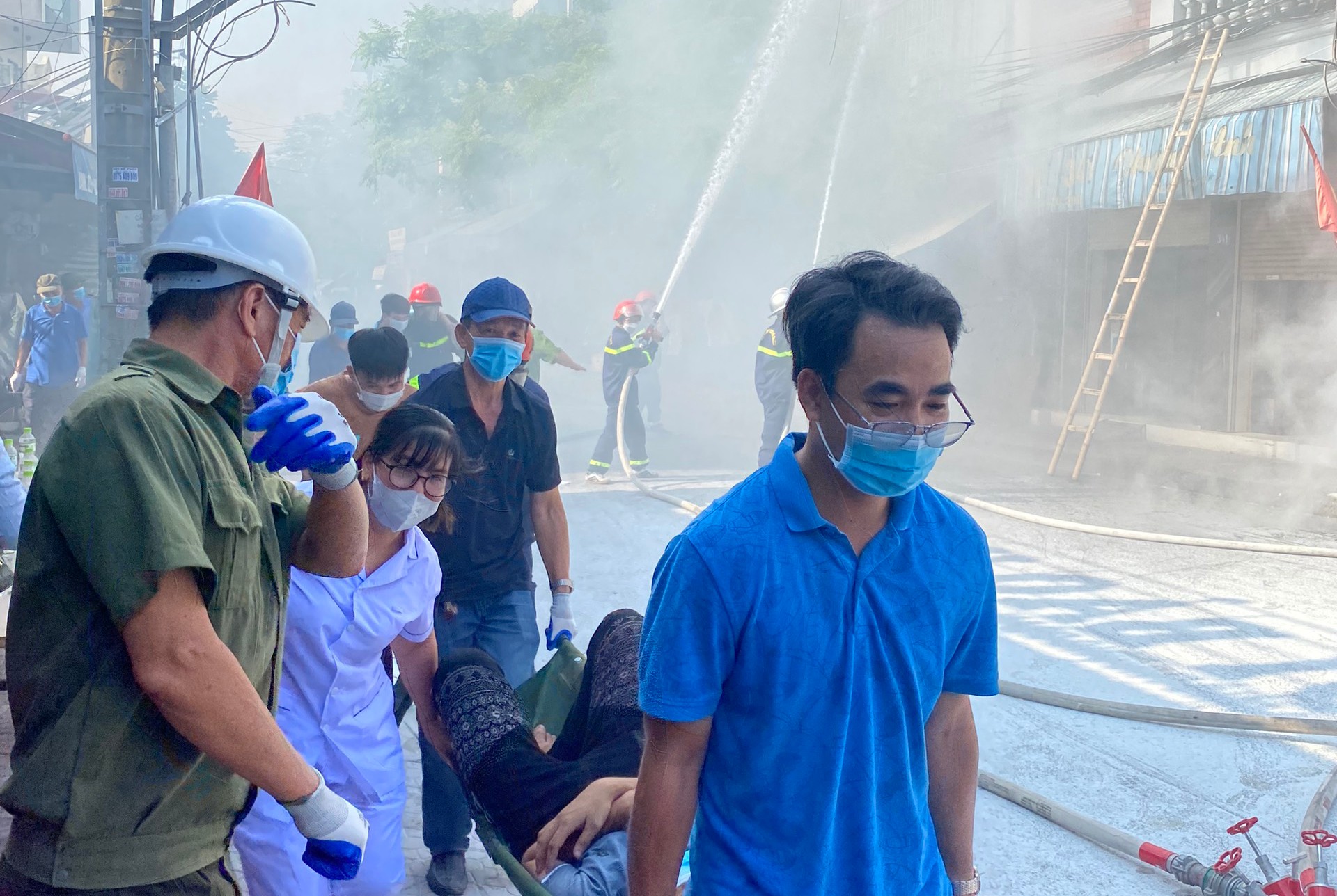 Phường Đông Hải 1: Diễn tập PCCC và CNCH tại “Tổ liên gia an toàn PCCC Thượng Đoạn Xá 1”